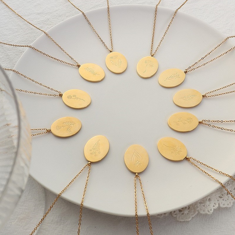 Birth Flower Necklace - Ins ใหม่สแตนเลสสตีลสองด้านแกะสลักบุคลิกภาพ 12 เดือนสร้อยคอจี้ดอกไม้ JoyAcero Inoxidable